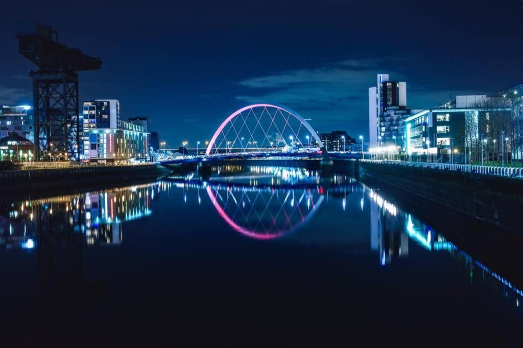 Riverside Exec Apartment With Balcony - Secc/Hydro Glasgow Exterior photo