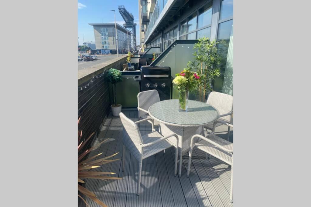 Riverside Exec Apartment With Balcony - Secc/Hydro Glasgow Exterior photo